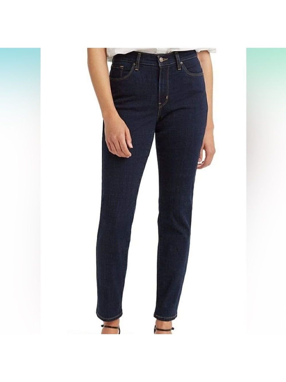 LEVIS Classic Straight Jeans